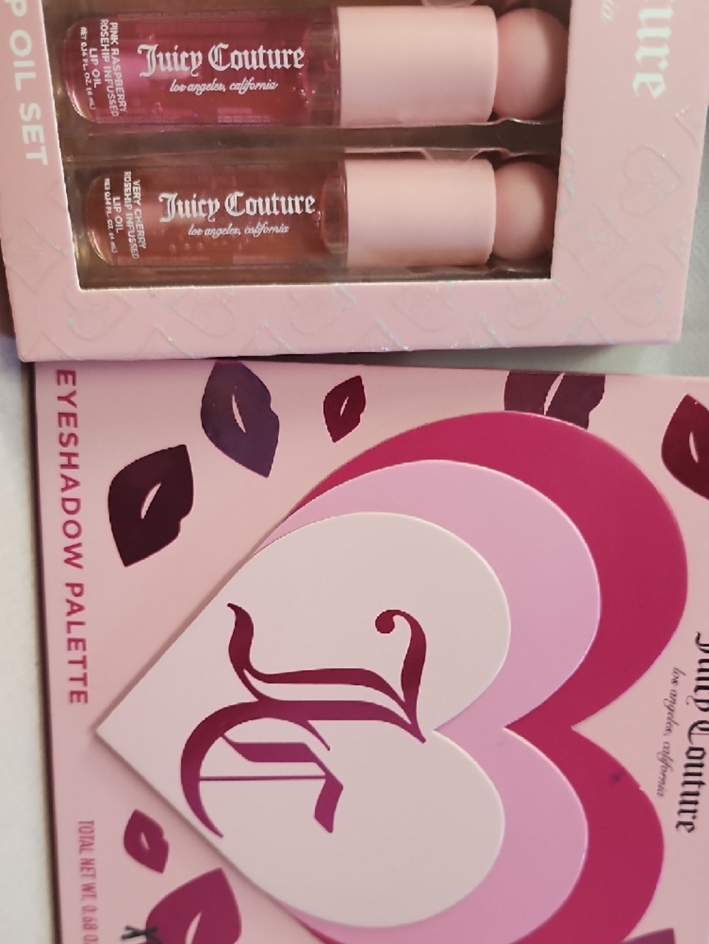 Juicy Couture Pink Eyeshadow Palette & Lip Oil Set & Lip/ Chheek Tint Bundle - Picture 9 of 9